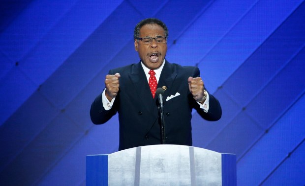 Zamiast "Amen" w modlitwie w Kongresie USA "Amen and awoman" 