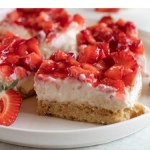Zamiast bukietu kwiatów. Truskawkowe tiramisu to najlepszy prezent na Dzień Mamy