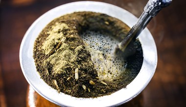 Zamiast kawy yerba mate. Też pobudzi, też poprawi koncentrację, ale zalet ma więcej