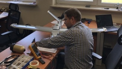 Zamiast tysiąca "dronów-kamikadze" wojsko dostało na razie... dwadzieścia