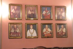 Zamiast w todze – w dżinsach 