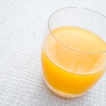 Zamiast wydawać fortunę na kolagen, zrób ten napój za grosze. Zapomnisz o zmarszczkach