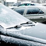 Zamiast wyrzucać do kosza, weź zimą do samochodu. Efekt cię zaskoczy