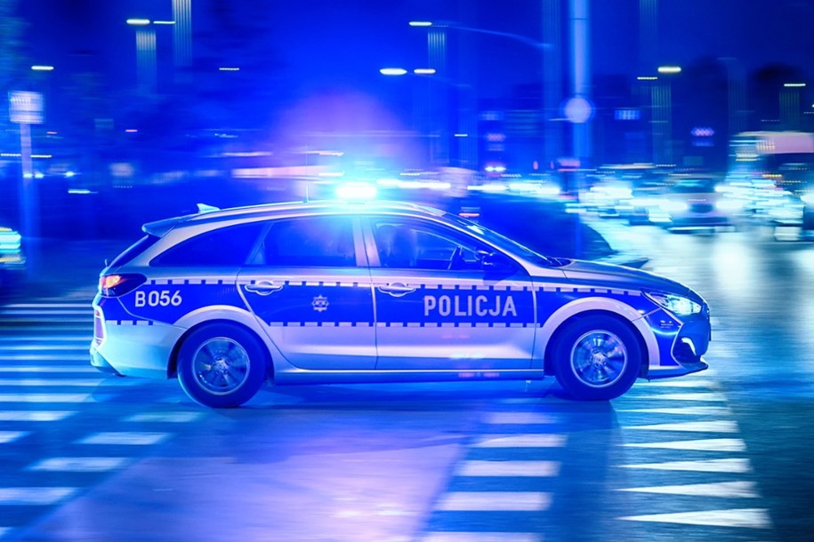 Zamiast zwiedzać, ukradł autobus. 27-latek zatrzymany (zdjęcie ilustracyjne) /Shutterstock
