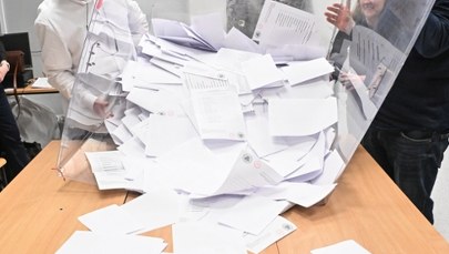 Zamienili wyniki wyborów. Pracownicy komisji odpowiedzą przed sądem