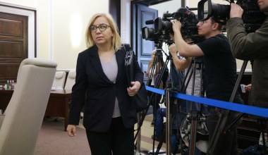 Zamieszanie po słowach Hennig-Kloski. "Nie zna własnej ustawy"