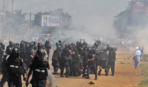 Zamieszki na ulicach liberyjskiego miasta Monrovia /AFP