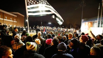 Zamieszki w Ferguson. Setki osób na ulicach