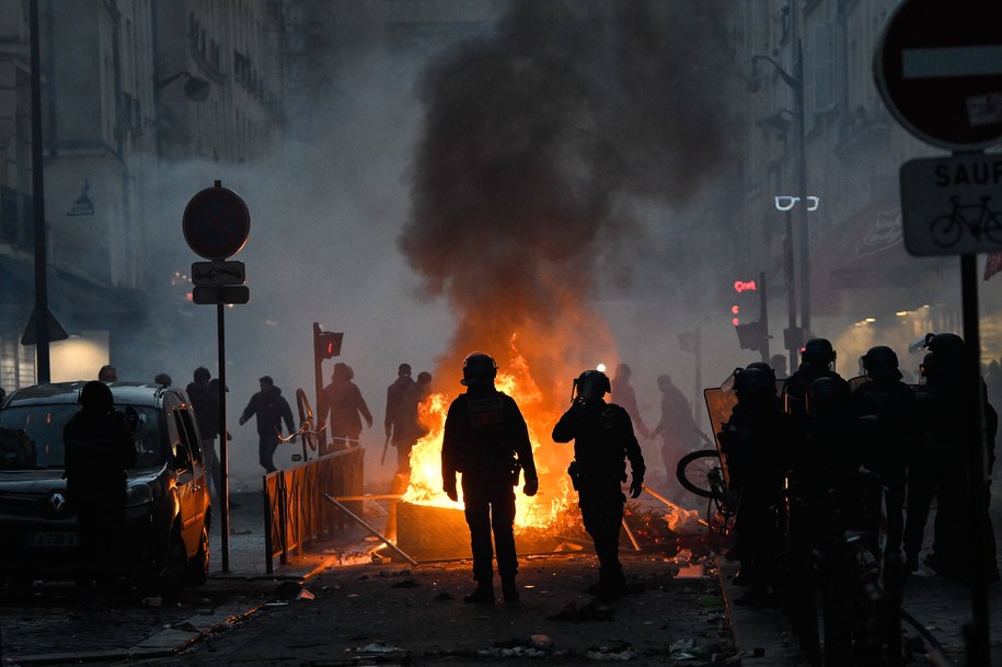 Zamieszki w Paryżu /Blondet Eliot/ABACA /PAP/Abaca