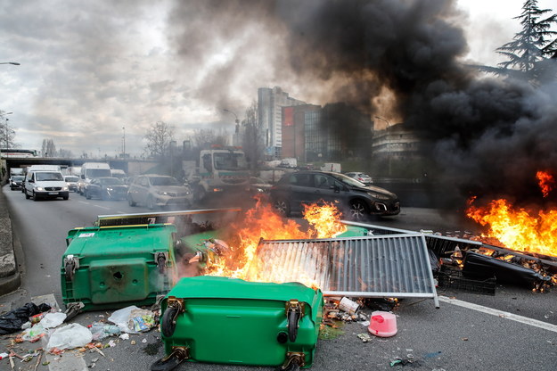 Zamieszki w Paryżu /Teresa Suarez /PAP/EPA