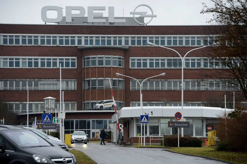 ​Zamknięcie fabryki Opla będzie drogo kosztowało koncern GM /AFP