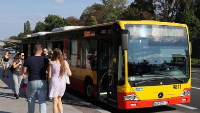 Zamknięte ulice, objazdy i zmiany w komunikacji 1 sierpnia w Warszawie