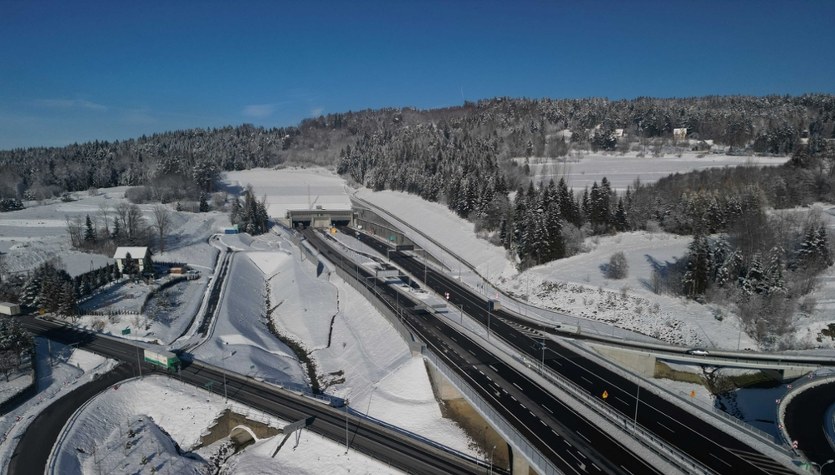 Zamknięty tunel na zakopiance. Sprawdź, jak ominąć utrudnienia