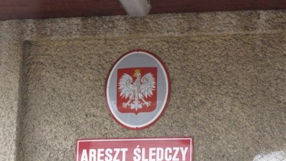 Zamordowali, a zwłoki zawinęli w dywan. Aresztowano dwóch mężczyzn