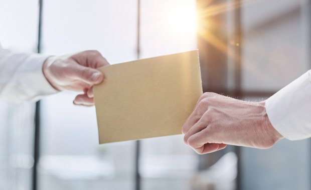 Zamówienia dla jednostki wojskowej. Wkroczyło CBA