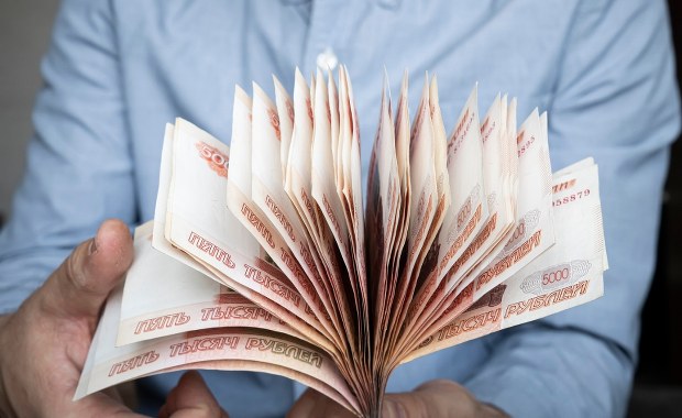 Zamrożone rosyjskie aktywa pomogą Ukrainie? Jest głos z USA