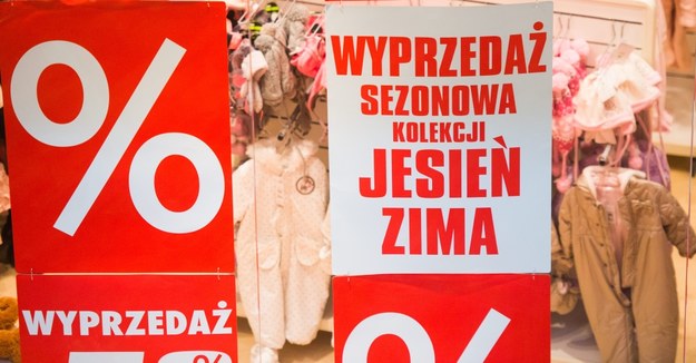 Zanim udamy się na zakupy, warto pamiętać o kilku zasadach /Grzegorz Michałowski /PAP