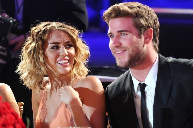 "Zaobrączkowana" Miley Cyrus i Liam Hemsworth fot. Michael Buckner /Getty Images/Flash Press Media