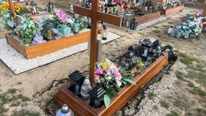 Zapadające się groby na legnickim cmentarzu. "Czasami trumny wypływały"
