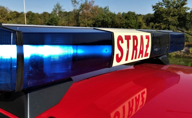 Zapadła się jezdnia w Warszawie. Korkowe zamieszanie