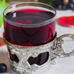 aronia właściwości Zaparz i pij regularnie. Poprawia krążenie, reguluje poziom cukru i działa przeciwzapalnie