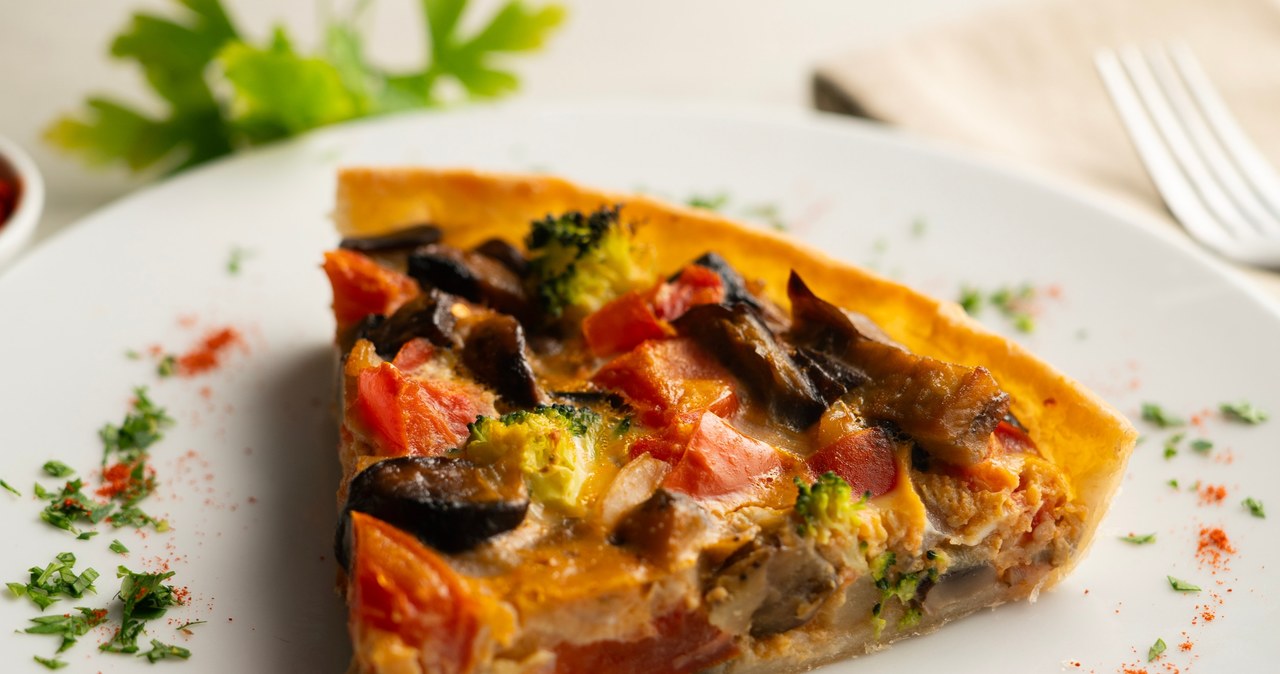 Zapiekanka wrześniowa skrywa wszystkie jesienne smaki /albertgonzlez /123RF/PICSEL