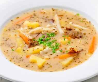 Zapomniana zupa o wyjątkowym aromacie. Wygląda na bogato, a jest prościutka i sycąca