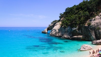 Zapomnij o egzotycznych plażach. Ta na Sardynii bije rekordy piękna! 