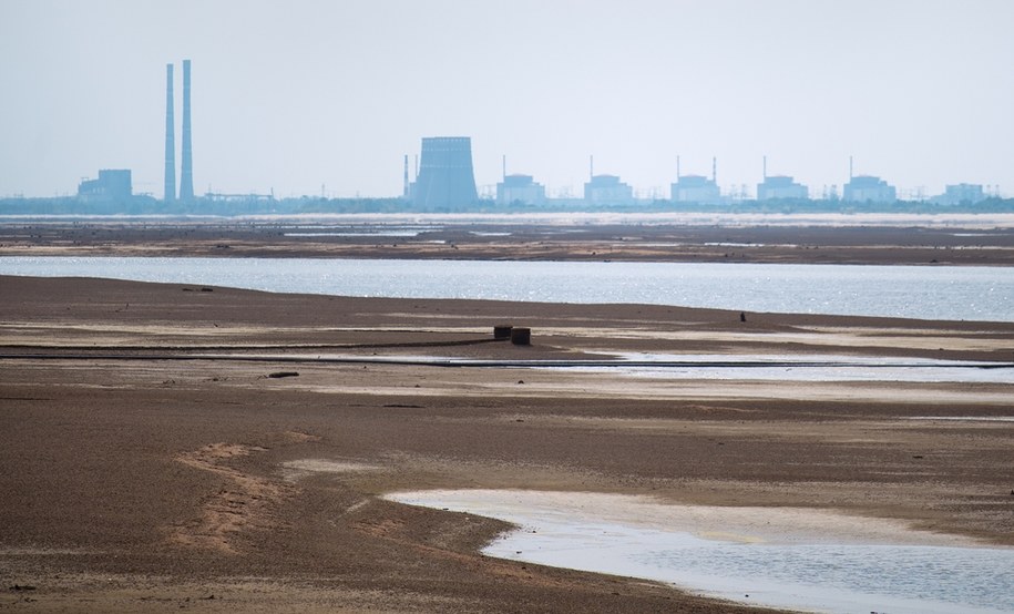 Zaporoska Elektrownia Jądrowa /Shutterstock