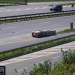 "Zapory czołgowe" na drogach