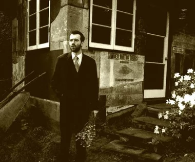 Zaprosił sobowtóra królowej