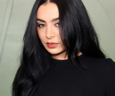 Zaprosiła go na okładkę, on dał jej angaż do filmu. Charli xcx w produkcji Martina Scorsese'a