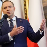 Zaprzysiężenie i pierwsze kroki Nawrockiego. Ostra gra od samego początku?