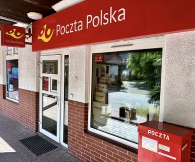 Zapytali o likwidację placówek pocztowych. MAP mówi o "rosnących kosztach funkcjonowania"