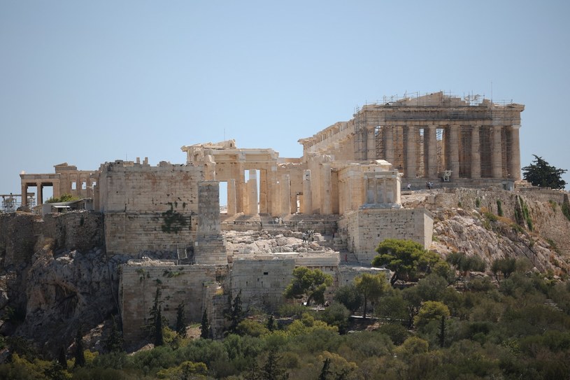 Żar leje się z nieba. Wizytówka Grecji niedostępna dla turystów 