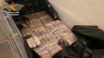 Zarekwirowali prawie 10 ton narkotyków. Hiszpańska policja rozbiła dwa gangi handlujące haszyszem