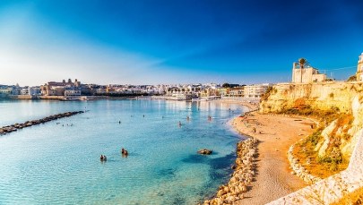 Zarezerwowali pobyt w pensjonacie-widmie. Pomogło im całe miasteczko