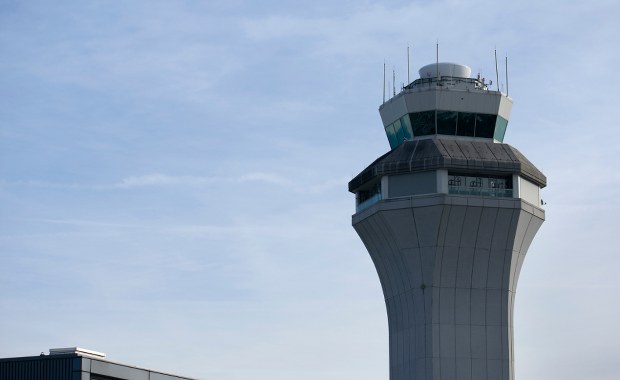 Zarobki już od 20 tys. zł miesięcznie. Wystarczy matura i bardzo dobry angielski