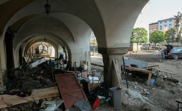 Zarządzanie kryzysowe w Stroniu Śląskim i Lądku-Zdroju. Ważna decyzja premiera