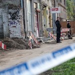Zarzut poczwórnego zabójstwa dla Ukraińca. Chodzi o sprawę ciał w warszawskiej kamienicy