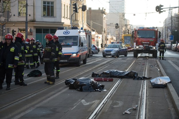 Zarzut za spowodowanie tragicznego wypadku w Łodzi usłyszał motorniczy tramwaju Piotr M. /Grzegorz Michałowski /PAP