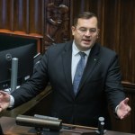 Zarzuty dla 35-latka po akcji przed domem ministra