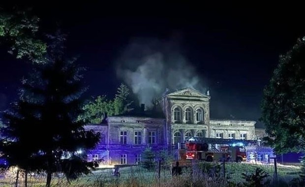 Zarzuty dla podpalacza z Rososzycy. Dach nad głową straciło 31 osób