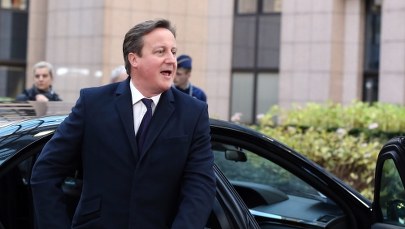 Zasiłki dla dzieci polskich imigrantów: KE grozi palcem