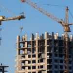 Zaskakujące dane z rynku mieszkaniowego. Gdzie ceny za metr spadły, a gdzie wzrosły?