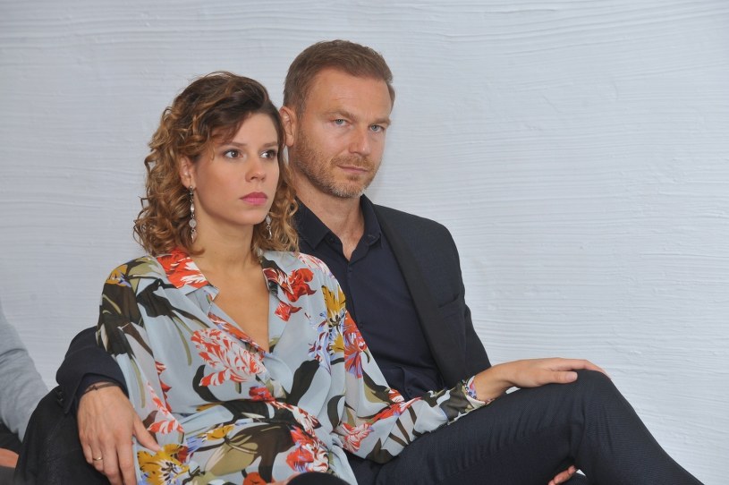 Zaskakujący powrót do "M jak miłość". Ukochanego poznała na planie serialu