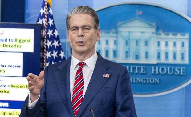 Zaskakujący ruch Departamentu Skarbu USA. Rosja ma powody do radości