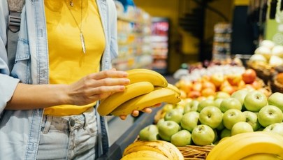 Zaskakujący trik na przedłużenie świeżości bananów! To działa!