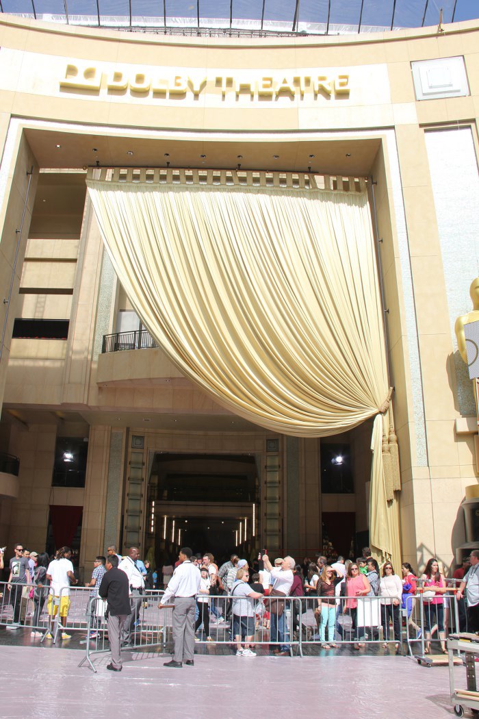 Zasłonięte figury Oskarów /Paweł Żuchowski /RMF FM