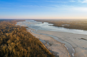 ​Zasoby wodne w Polsce "poniżej poziomu bezpieczeństwa". Raport GUS